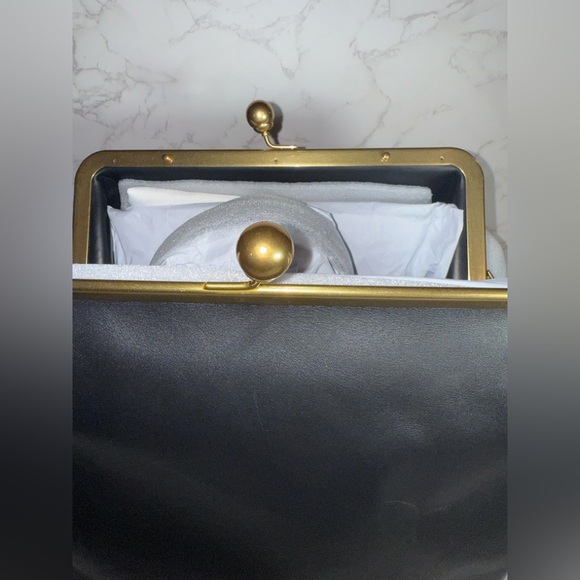 Coach Large Kisslock Frame Bag 2025 in Brass/Black Glovetanned Leather CBR51 NWT - Picture 13 of 16